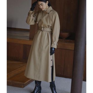 アメリヴィンテージ(Ameri VINTAGE)のMINIMAL FLARE LONG TRENCH COAT(トレンチコート)