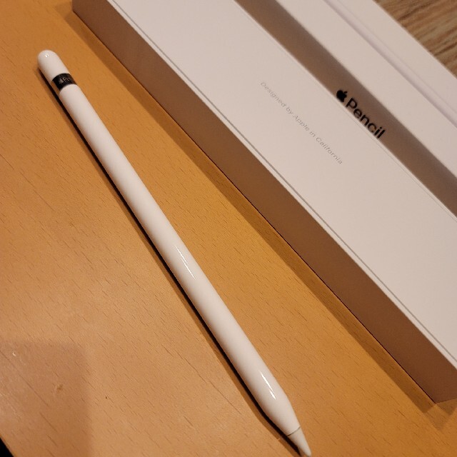 Apple(アップル)のApplePencil スマホ/家電/カメラのPC/タブレット(PC周辺機器)の商品写真