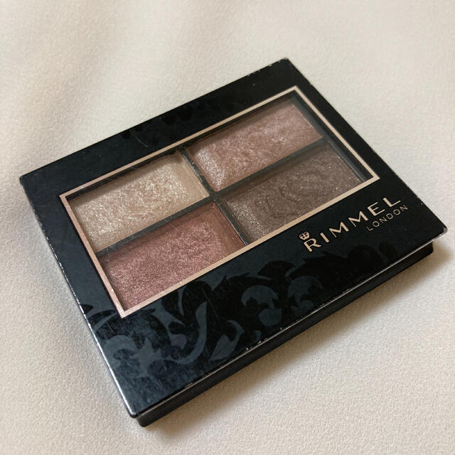 RIMMEL(リンメル)のリンメル ロイヤルヴィンテージ アイズ 010 コスメ/美容のベースメイク/化粧品(アイシャドウ)の商品写真