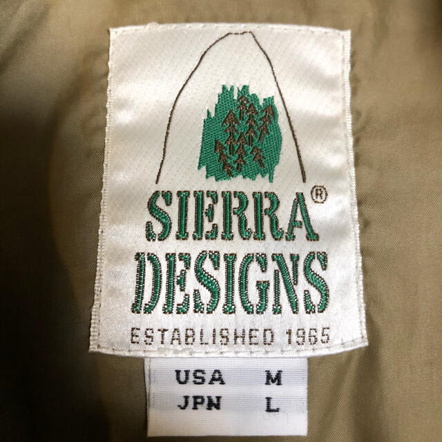 SIERRA DESIGNS(シェラデザイン)のSIERRA DESIGNS  ダウンベスト メンズのジャケット/アウター(ダウンベスト)の商品写真