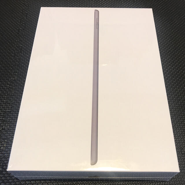 ★新品未開封★Apple iPad 32GB 第8世代 スペースグレイスマホ/家電/カメラ