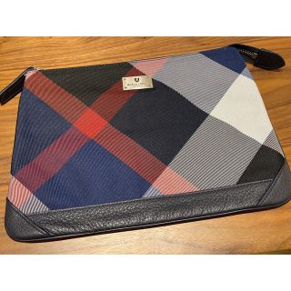 バーバリーブラックレーベル(BURBERRY BLACK LABEL)のBLACK LABEL クラッチバッグ　(セカンドバッグ/クラッチバッグ)