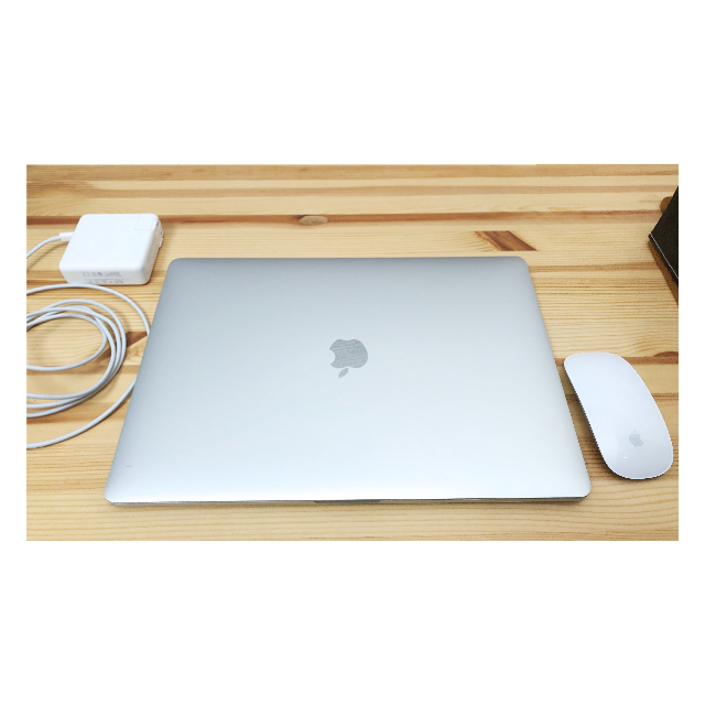 macbook pro 15-inch 2017とmagic mouse２スマホ/家電/カメラ