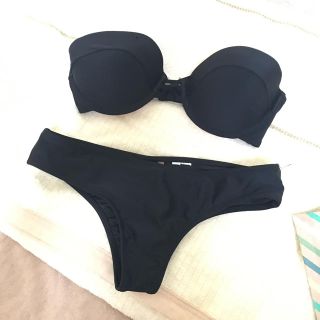 フォーエバートゥエンティーワン(FOREVER 21)のFOREVER21 水着 ビキニ セット(水着)