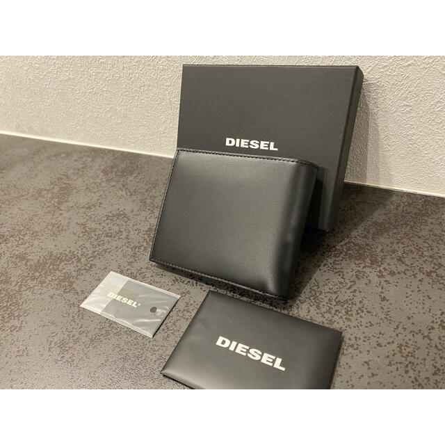 DIESEL(ディーゼル)の☆一点のみ限定価格☆【新品、未使用】ディーゼル 折り財布 ウォレット メンズのファッション小物(折り財布)の商品写真