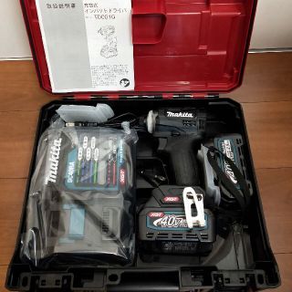 マキタ(Makita)の【新品未使用品】マキタ　40V インパクトドライバTD001GRDX【B】黒(その他)