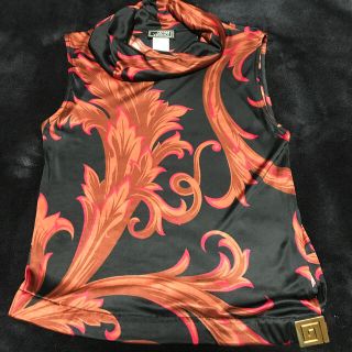 ジャンニヴェルサーチ(Gianni Versace)のGianni versace最上級バロッコタートルハイネック versace(その他)