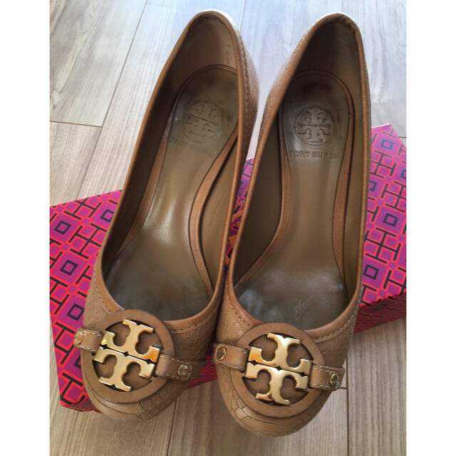 Tory Burch(トリーバーチ)のトリーバーチ　汚れあり レディースの靴/シューズ(ハイヒール/パンプス)の商品写真