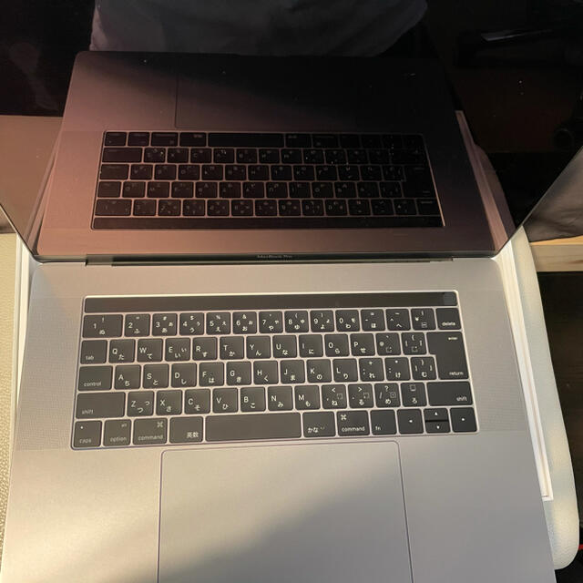 15インチ MacBook Pro