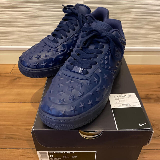 NIKE(ナイキ)の【NIKE】ナイキ AIR FORCE 1 LOW LV8 VT アメリカ国旗 メンズの靴/シューズ(スニーカー)の商品写真