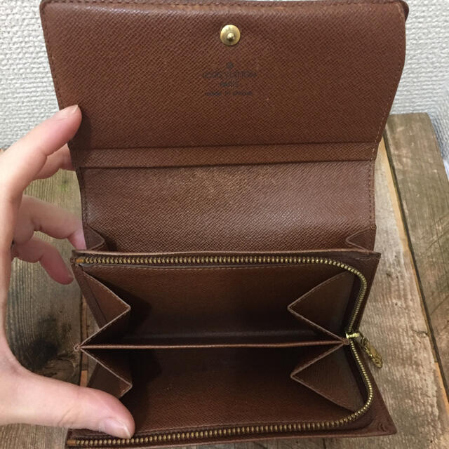 ルイヴィトン LOUISVUITTON モノグラム 二つ折り財布 2