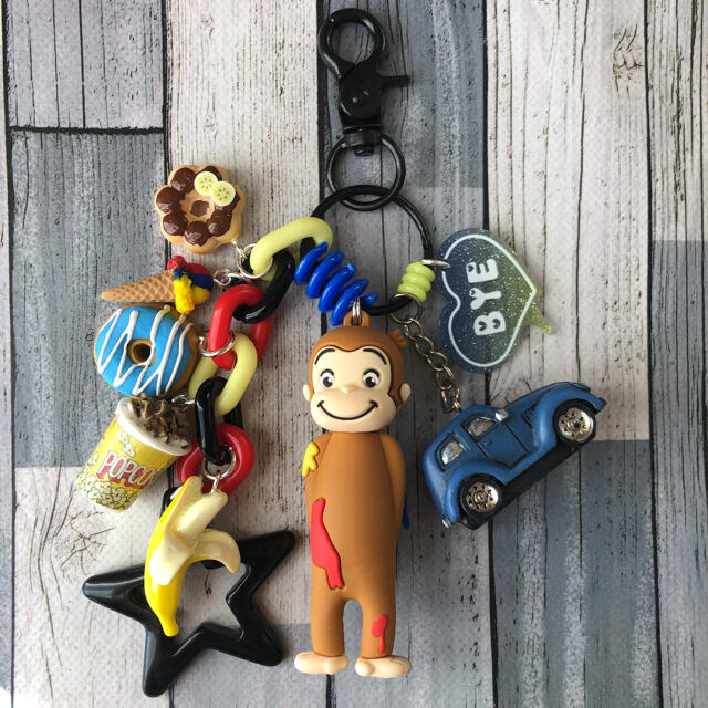 おさるのジョージ ハンドメイド キーホルダー - アクセサリー おさるのジョージ ハンドメイド キーホルダー - アクセサリー