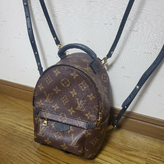 LOUIS VUITTON(ルイヴィトン)の【確実正規】VUITTON ミニリュック レディースのバッグ(リュック/バックパック)の商品写真