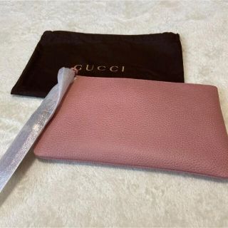 グッチ(Gucci)の【新品未使用】GUCCI バンブータッセル クラッチバック ピンク(クラッチバッグ)