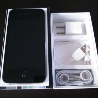 ヤフーでも出品中！値下げ！iPhone4(その他)