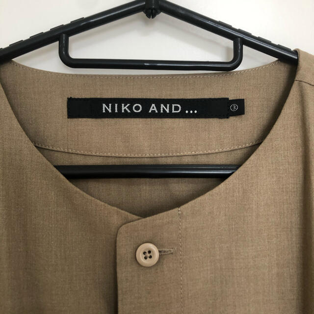 niko and...(ニコアンド)のニコアンド　アースカラーシャツ メンズのトップス(Tシャツ/カットソー(半袖/袖なし))の商品写真