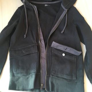 ギャップ(GAP)の【中古】Gap 黒パーカーＭ　メンズ(パーカー)