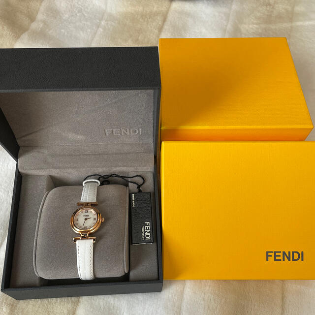 フェンディFENDI 腕時計