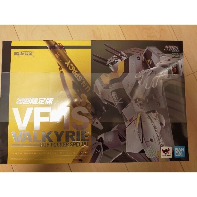 DX超合金 初回限定版VF-1S バルキリー ロイ・フォッカースペシャル全長約300mm材質