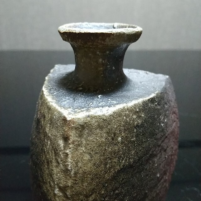 【備前焼 徳利②】Bizen ware sake bottle ( 送料無料！) エンタメ/ホビーの美術品/アンティーク(陶芸)の商品写真