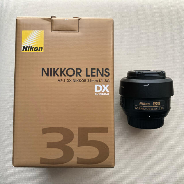 美品】AF-S DX NIKKOR 35mm f/1.8G(フィルタ付き) 日本製 10.0%割引