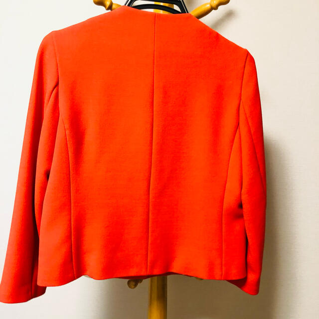 ZARA(ザラ)のZARA BASIC アウター XS  カラージャケット　朱色　赤　オレンジ レディースのジャケット/アウター(ノーカラージャケット)の商品写真