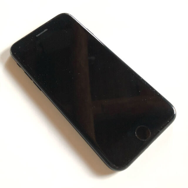 Apple(アップル)のSIM解除済み iPhone7 256GB ジェットブラック iphone7 スマホ/家電/カメラのスマートフォン/携帯電話(スマートフォン本体)の商品写真