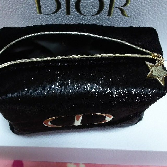 Dior(ディオール)のDior ディオール ノベルティポーチ オードゥトワレ セット レディースのファッション小物(ポーチ)の商品写真