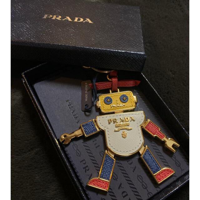 プラダ ロボットキーリング Prada