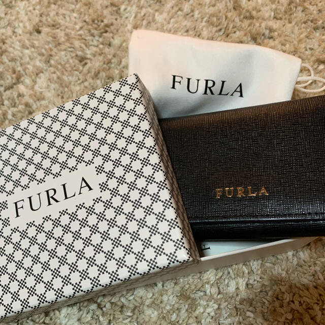 FURLA ミニ財布