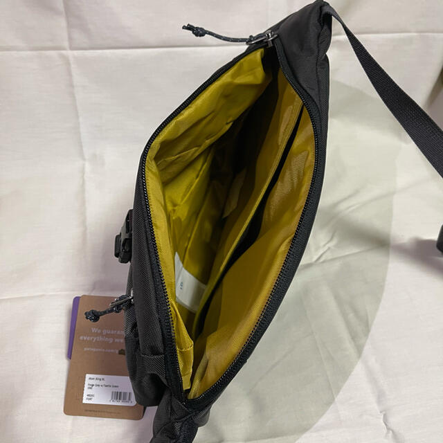 patagonia ボディバッグ atom sling 8L 2