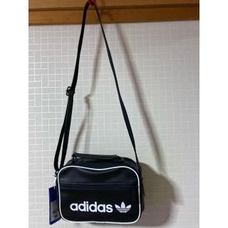 アディダス(adidas)のadidas ショルダーバッグ(ショルダーバッグ)