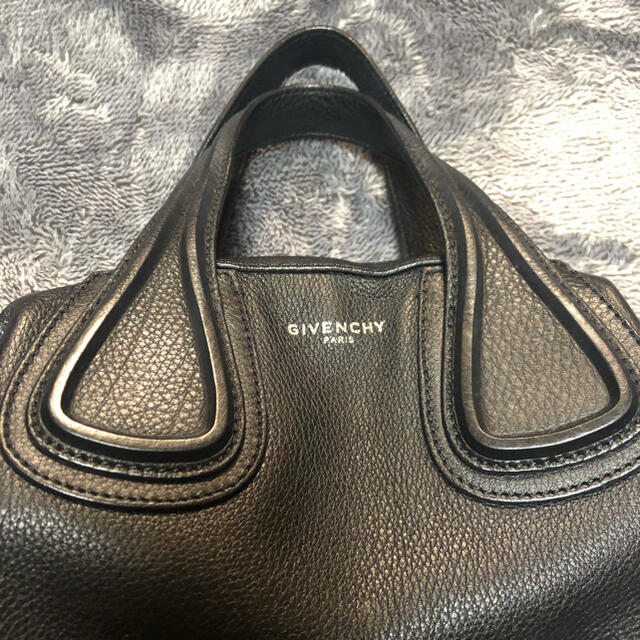 GIVENCHY - 【割引しました】ジバンシィ バッグの通販 by あず's shop GIVENCHY - 【割引しました】ジバンシィ バッグの通販 by あず's shop