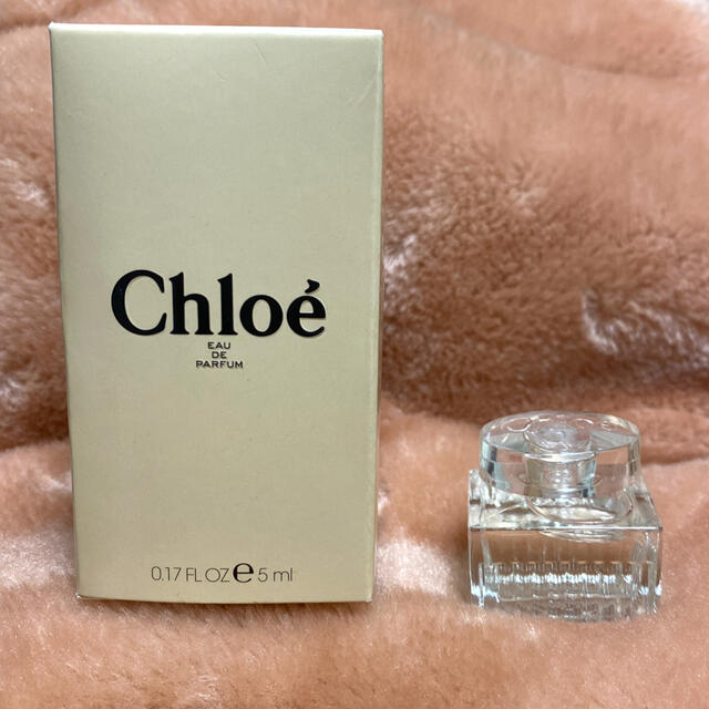 Chloe(クロエ)のChloe ミニ香水　オールドパルファム　 コスメ/美容の香水(香水(女性用))の商品写真