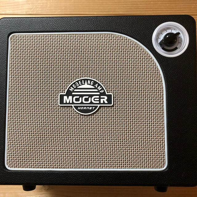 15Wモデリングギターアンプ Mooer Hornet Black 楽器のギター(ギターアンプ)の商品写真