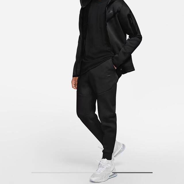 NIKE(ナイキ)のNIKE / テックフリース ジョガーパンツ　Lサイズ　ブラック メンズのパンツ(その他)の商品写真