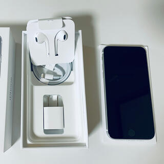 アイフォーン(iPhone)のSIMフリー iPhone SE 第2世代 128GB ホワイト(スマートフォン本体)