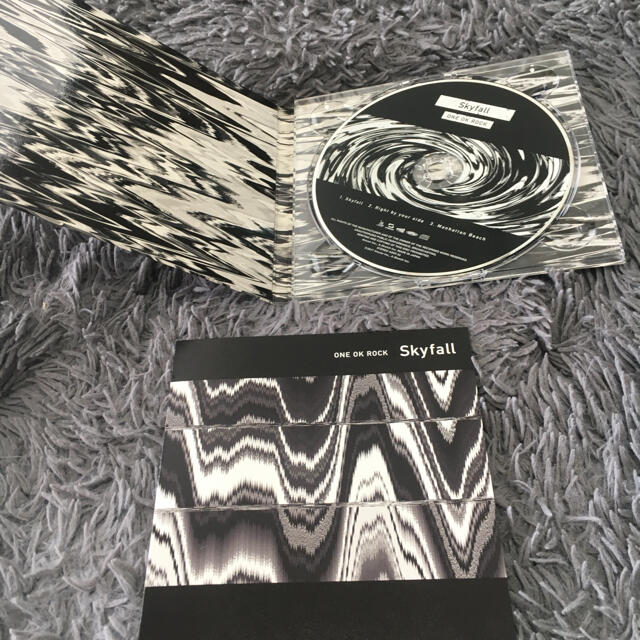 ONE OK ROCK - ライブ会場限定販売 ONE OK ROCK Skyfall ワンオク の ONE OK ROCK - ライブ会場限定販売 ONE OK ROCK Skyfall ワンオク の