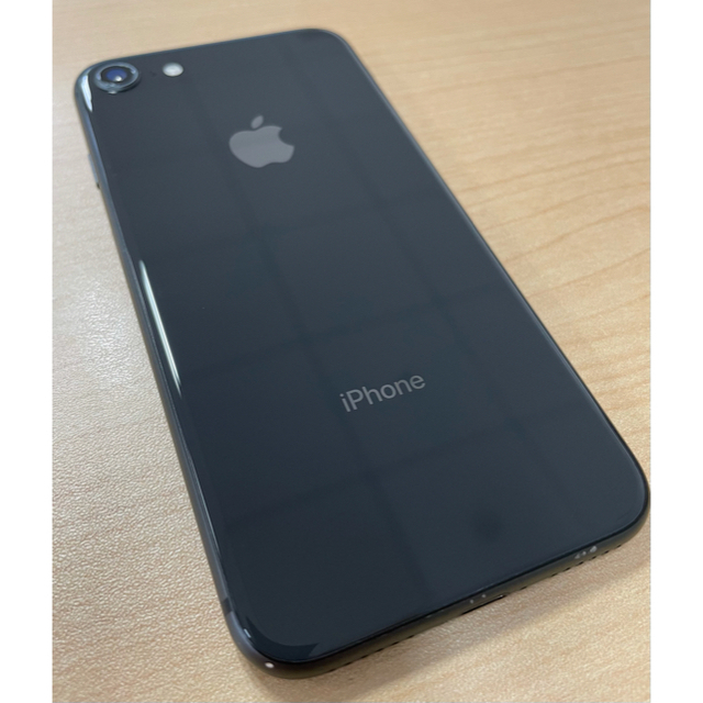 iPhone 8 Space Gray 64 GB SIMフリー（docomo）