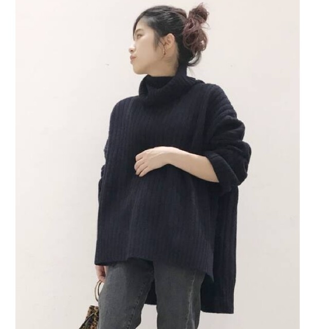 L'Appartement DEUXIEME CLASSE(アパルトモンドゥーズィエムクラス)のAP STUDIO Rib Side Slit Knit ニット レディースのトップス(ニット/セーター)の商品写真