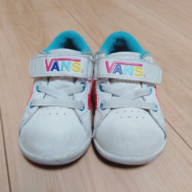 VANS(ヴァンズ)のバンズ　スニーカー キッズ/ベビー/マタニティのベビー靴/シューズ(~14cm)(スニーカー)の商品写真