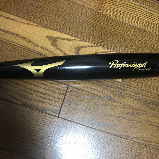 MIZUNO(ミズノ)のミズノ　軟式木製バット　professional スポーツ/アウトドアの野球(バット)の商品写真