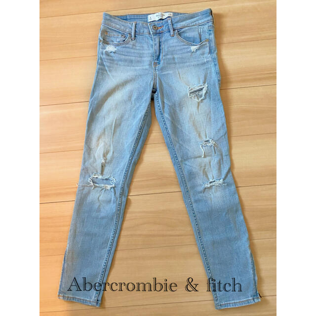 Abercrombie&Fitch(アバクロンビーアンドフィッチ)のyori様　おまとめ レディースのパンツ(デニム/ジーンズ)の商品写真