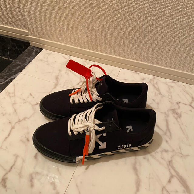 off-white(オフホワイト)  スニーカー　42サイズ　2足セット