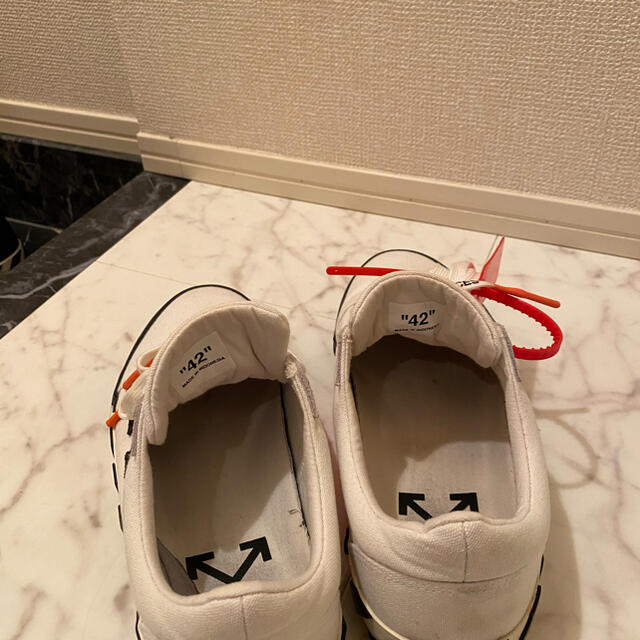 off-white(オフホワイト)  スニーカー　42サイズ　2足セット