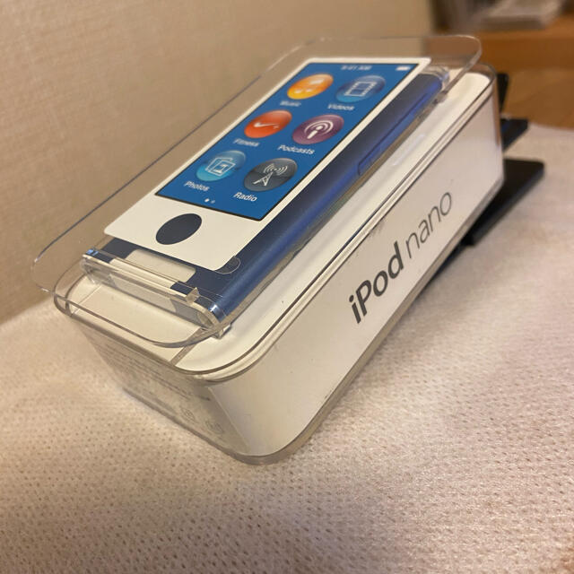 iPod(アイポッド)のiPod nano (第 7 世代 Mid 2015) Apple スマホ/家電/カメラのオーディオ機器(ポータブルプレーヤー)の商品写真