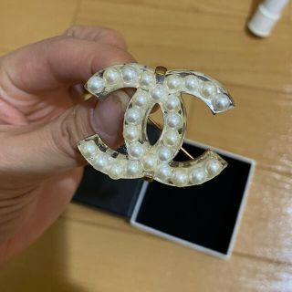 シャネル(CHANEL)のシャネル　ブローチ(ブローチ/コサージュ)