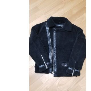 ザラ(ZARA)のZARA　フェイクムートン　黒　サイズ38　S美品(ライダースジャケット)