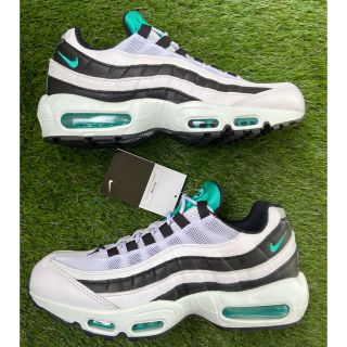 NIKE - 【 新品 26.5 NIKE AIR MAX 95 ブラックボーダー】の通販 by ...