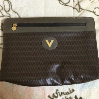VALENTINO(クラッチバッグ)のフリマアイテム一覧 VALENTINO(クラッチバッグ)のフリマアイテム一覧